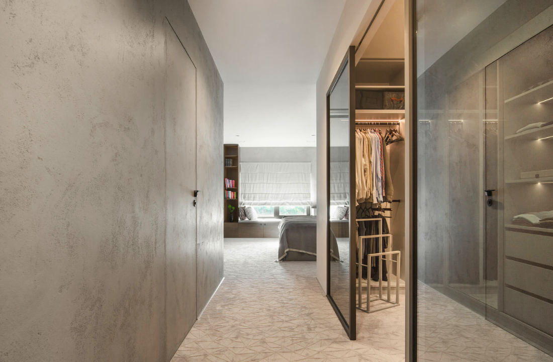 Betonová stěrka napříč interiérem: Čtyři podoby Betonepox® Classic